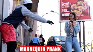 Mannequin Prank in Romania. Farse ca Manechin in Bucuresti