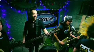 Scooped Up - Reruns and Dislexic LIVE @ The 420 house show