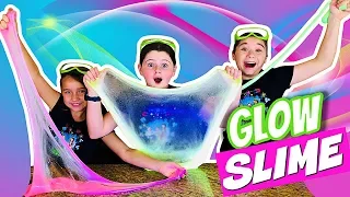 GLOW IN THE DARK SLIME FOR KIDS!