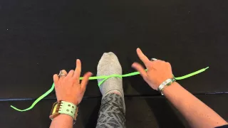 Magic Fingers Shoelace Tying