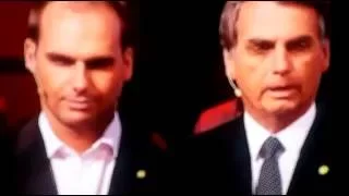 Jair Bolsonaro e Eduardo Bolsonaro no Mega Senha - Rede TV ao vivo