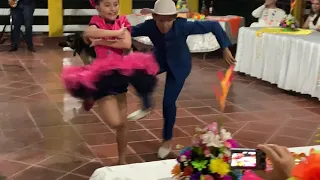 Amazing young Joropo (Musica Llanera) dancers in Guamal, Colombia!