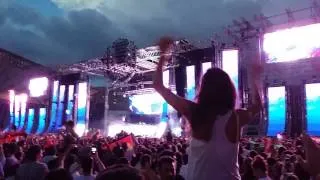 Steve Aoki - Pursuit of happiness (Ultra Europe 2014) HD