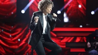 Lorena Gómez imita a David Bisbal - Tu Cara Me Suena