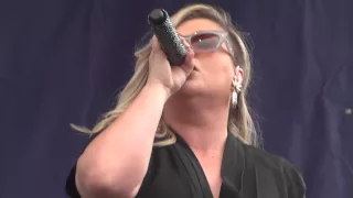 Kelly Clarkson - Since U Been Gone Live (Summerthing 2015)