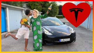 Romantische Tesla Übergabe 🥰 - Meine Frau bekommt ein Model 3 🚘