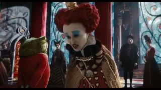 Alicia en el País de las Maravillas de Tim Burton | Escena: '¡Que le corten la cabeza!' | HD