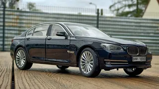 BMW 7 Series 1:18 by Kyosho