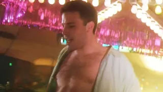 Ben Affleck perform striptease at the gay bar