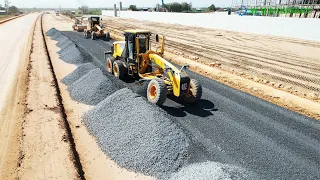 Nice Activities Liugong Grader Spreading Gravel Installing Foundation New Roads Skills Operator