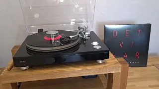 Teac TN-5BB + Denon PMA-A110. Kari Bremnes (video 148).