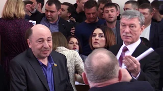 Мелітопольські чиновники грошей не шкодують