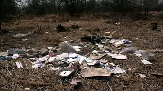 Абаканцы пожаловались на мусор за Южной дамбой