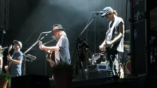 Neil Young + Promise of the Real - Harvest Moon