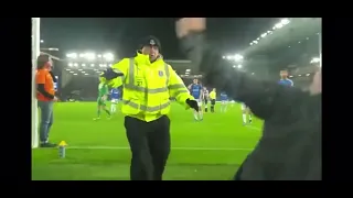 STEWARD USES EVERTON FAN´S KNIFETo Remove Just Stop Oil Pitch Invader