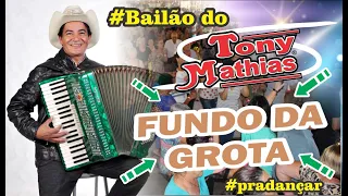 FUNDO DA GROTA COM TONY MATHIAS ao vivo Viva a Maturidade baile da melhor idade