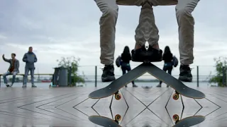 Mirror Skateboard Effect