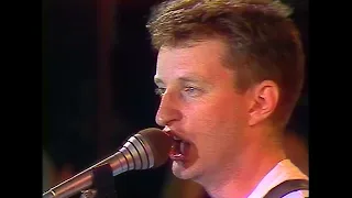 The World Turned Upside Down live from Rote Lieder 1998 - Billy Bragg