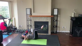 Chest Press Crunch