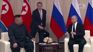 Top News – Kim Jong Un drejt Rusisë për takim me Putinin, pritet rritja e bashkëpunimit ushtarak