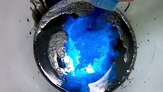 Mixing BLUE Pearls into SHADOW BLACK
