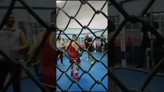 Guglielmo Gicco,sparring alla boxe Maddaloni.