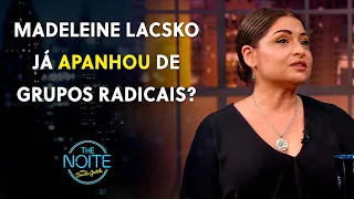 A jornalista Madeleine Lacsko revela como se infiltra em grupos radicias | The Noite (26/05/23)