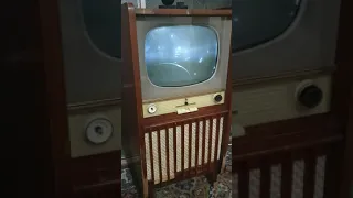 Консольный телевизор Рубин 202 (1958)