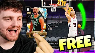 *FREE* PLAYOFFS OPAL DERRICK WHITE IS INCREDIBLE!! AN ELITE PG IN NBA 2K24 MyTEAM!!
