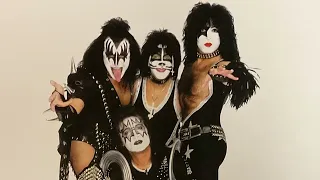 KISS OFF THE SOUNDBOARD LIVE IN VIRGINIA BEACH JULY 25, 2004