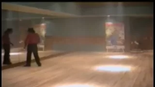 Michael Jackson dancing in his studio (amazing moonwalk) RARE