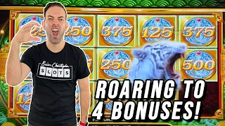 ROARING to 4 BONUSES ➚ $125 a SPIN on Mighty Cash