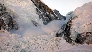 The Everest Avalanche, 18 April 2014, an eyewitness film