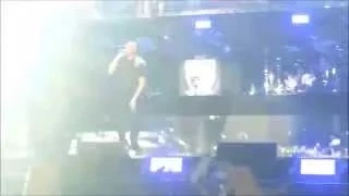 Eminem & Dr Dre - Still Dre/Nuthin' But A G Thang FRONT ROW (LIVE AT WEMBLEY STADIUM 2014)