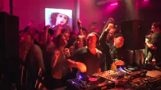 Sven Väth @ 90's Boiler Room Berlin drops INSANE beat!!