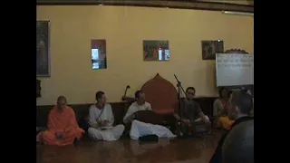 Hare Krishna maha mantra b minor (Vaiyasaki pr. melody)