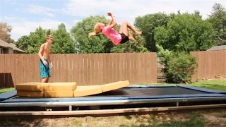 TRYING TO TEACH MY MOM A BACKFLIP!