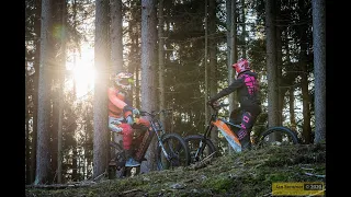 Sur-ron storm bee and Boxxbike Valkyrie on the forest trails