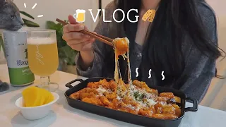 ENG)Making spicy chili tangsuyuk🌶 and making cereal bars 🥜ㅣSilver Button, new camera, pizza, pasta