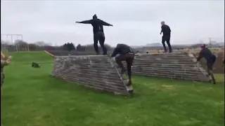 Giants take on Army training assault course in pre-season training