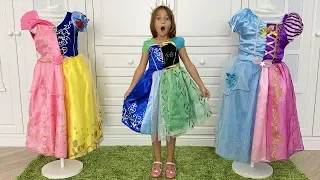 Sofia and Princess want the same dress
