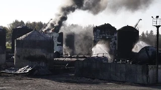 Фото нефтебазы «БРСМ-Нефть» в селе Крячки под Киевом после пожара. 13.06.2015