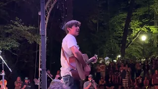 Wyatt Flores - Shake The Frost (Live at Laurel Cove)