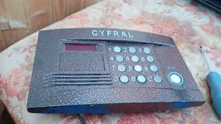 Мой новый домофон CYFRAL 2094 210 ( к сожалению без звука, но скора это исправится)