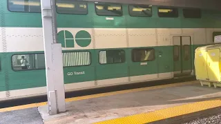 GO Train Race at Union