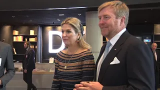 Bezoek Willem-Alexander en Máxima aan Deichman voor mensenrechten-seminar