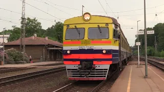 Электропоезд ЭР2Т-7114 на ст. Торнякалнс / ER2T-7114 EMU at Tornakalns station