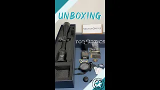 Vector Optics // Continental X8 4-32X56 SFP Hunting Scope ED (SCOL-51) Unboxing