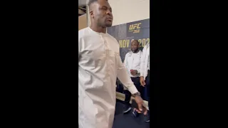 Francis Ngannou vs. Ciryl Gane - il a pas dit bonjour 😬