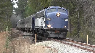 Azalea Sprinter, Santa Train 2023, 1953 EMD, E8a No. 5000